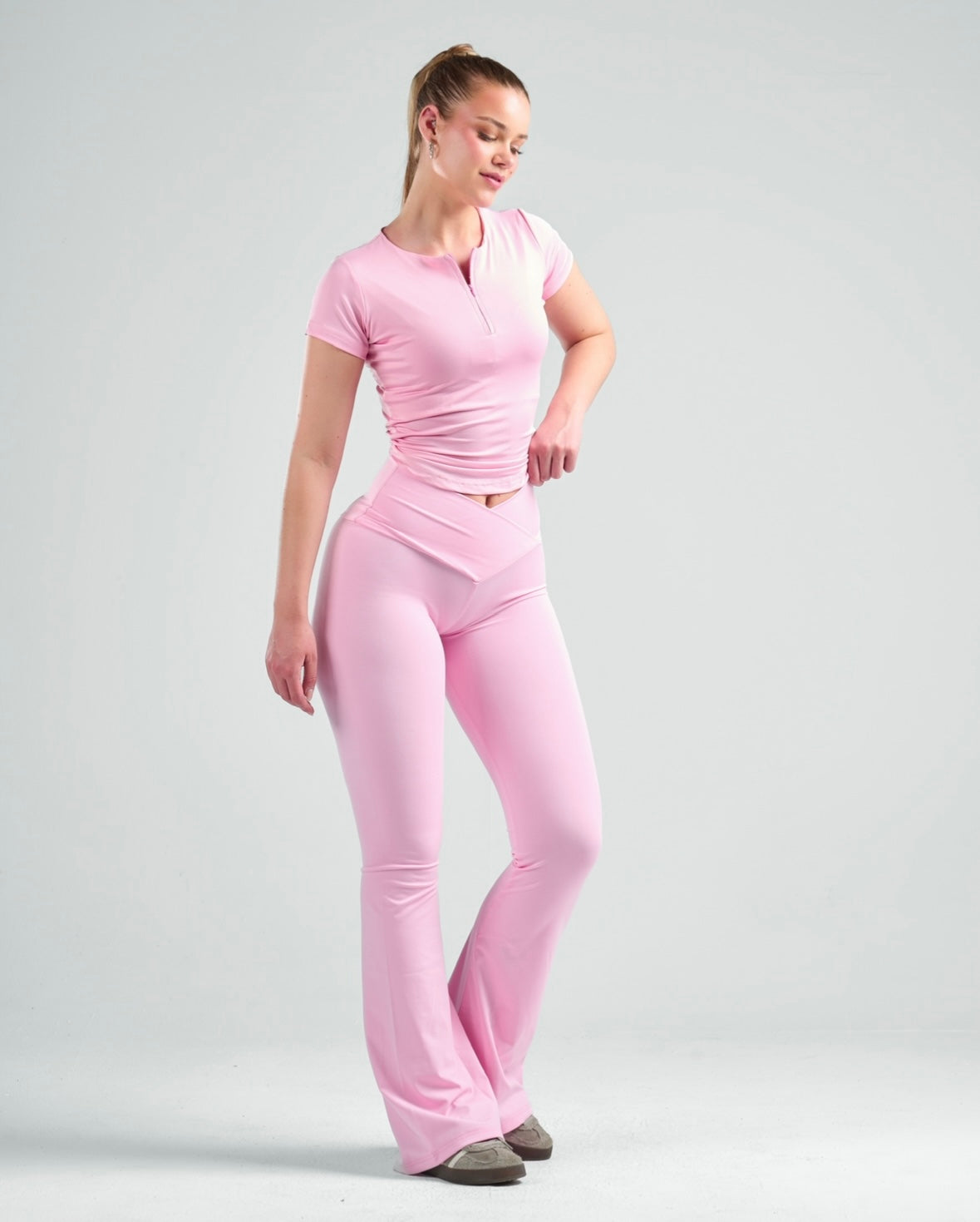 Short Sleeve Zipper Top