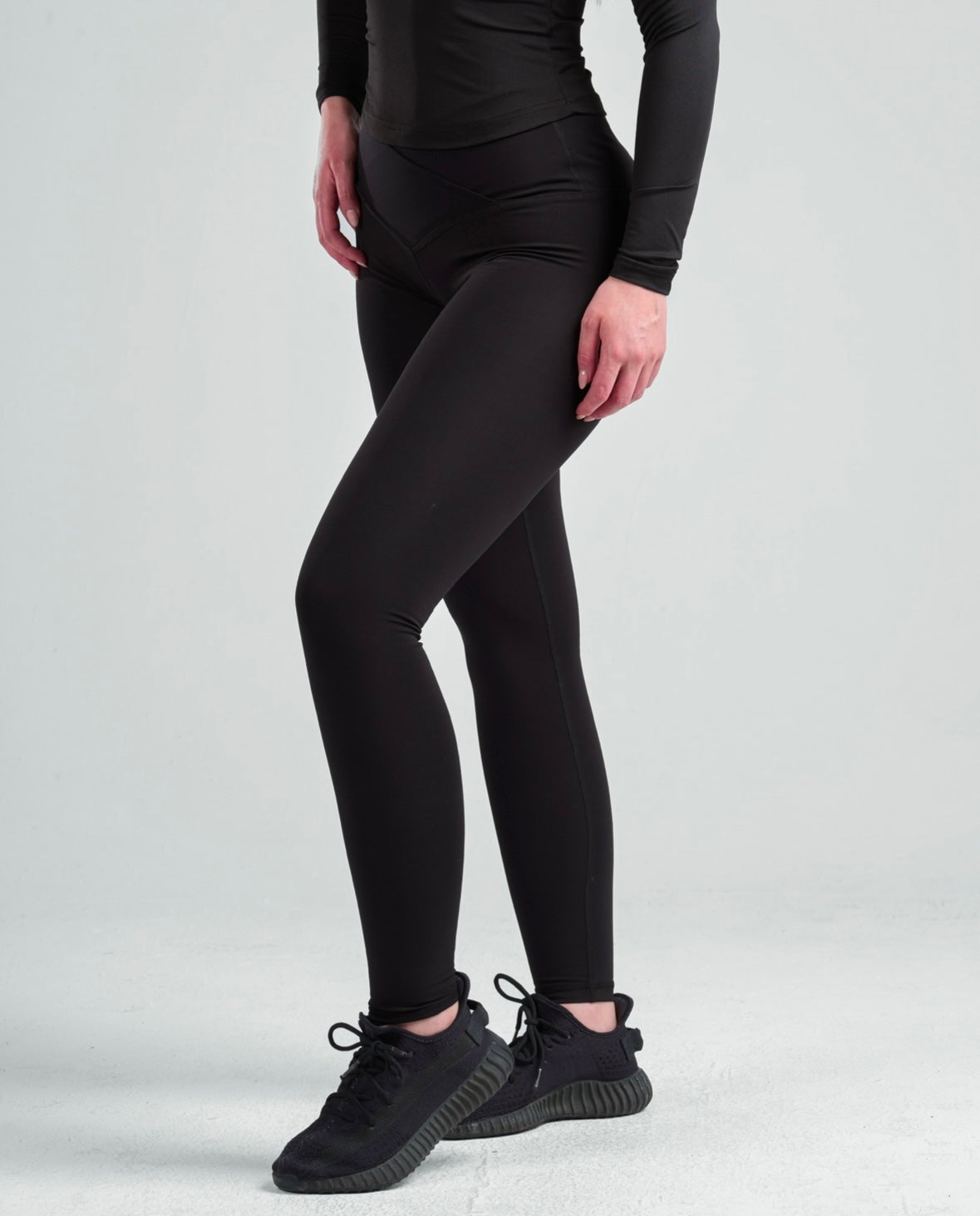 V-Waist Leggings