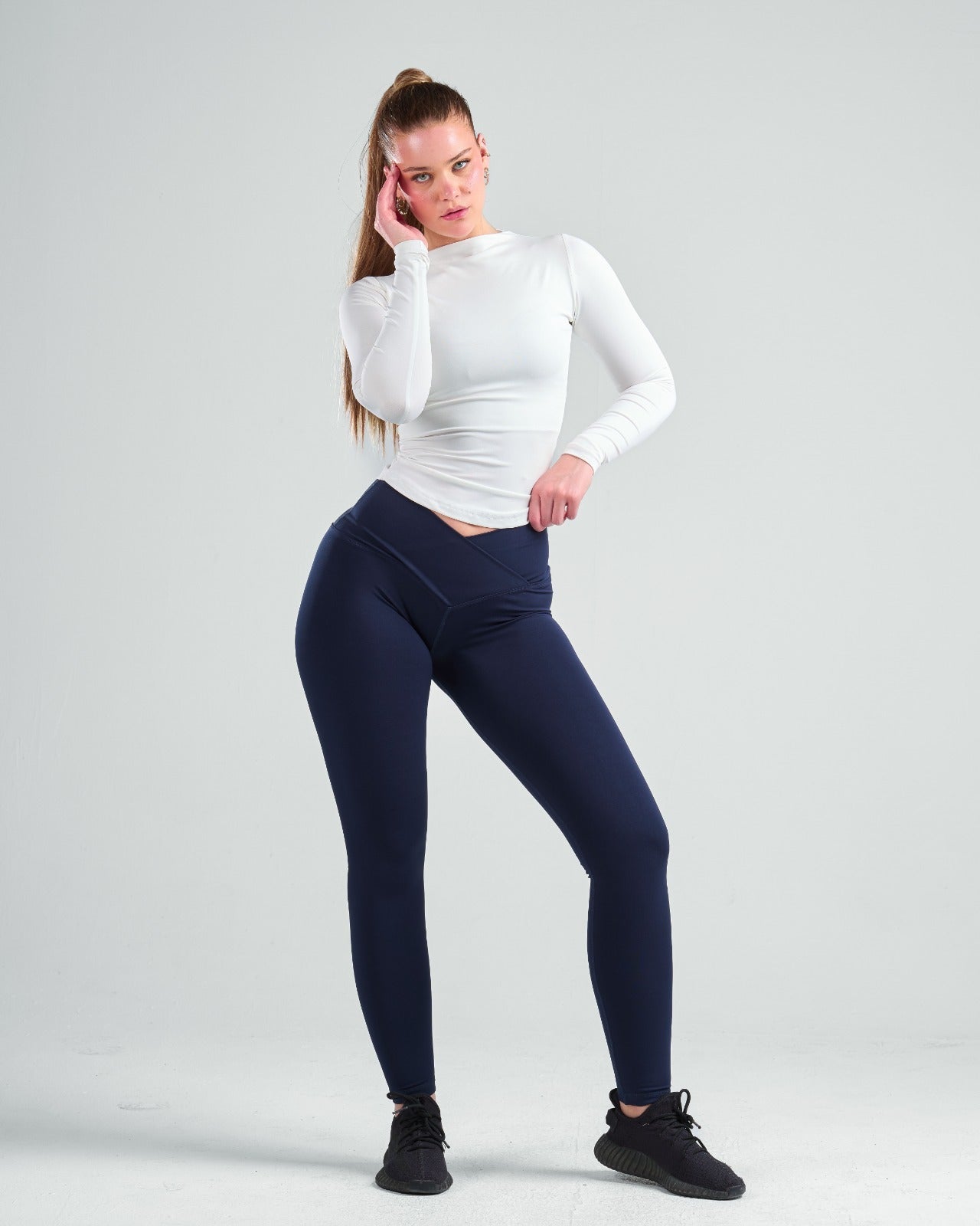 V-Waist Leggings